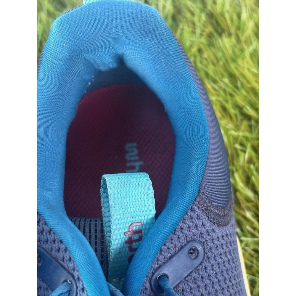 While On Earth Move Trainer seaport / oat SZ 7 Men 8.5 Women